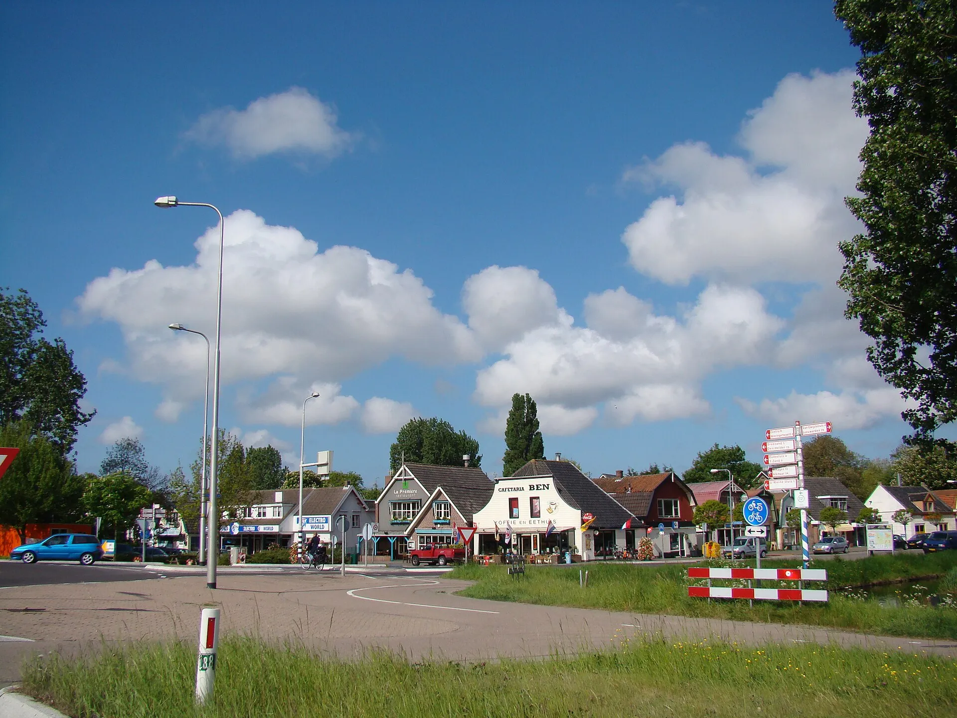 Dorpskern van Anna Paulowna met woningen